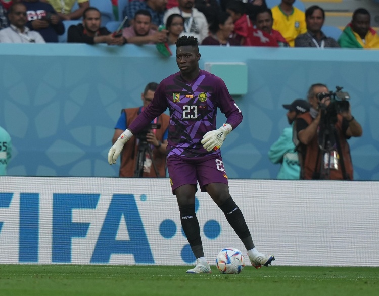 足球彩票-太阳报披露：奥纳纳赛后与球迷发生肢体接触，系因安全受到威胁