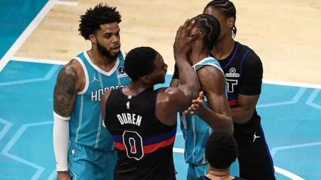 NBA官方：斯图尔特禁赛7场，布里奇斯&amp;迪亚巴特4场